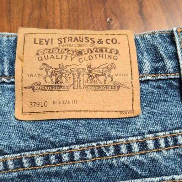 Levi’s Vintage 90’s Orange Tab High Rise Frayed Hem Cut Off Denim Shorts Sz 11 - Picture 4 of 11